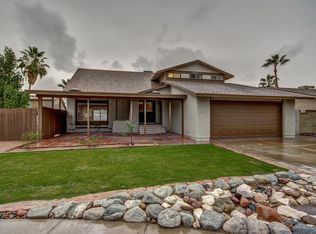 3027 E Harmony Cir, Mesa, AZ 85204