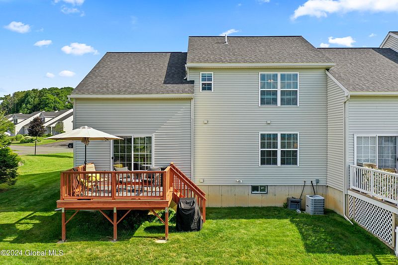 4th image of 6C Pointe West Drive