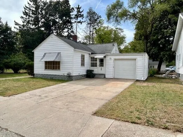 2293 Torrent St, Muskegon, MI 49441