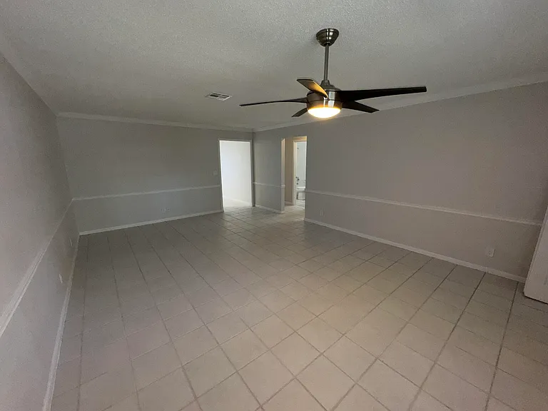 3856 Van Cott St #3856 — Photo 3