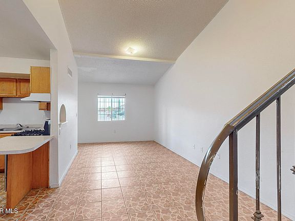 5th image of 3519 Oasis Dr