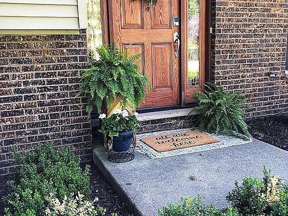 5th image of 5785 Pineview Dr