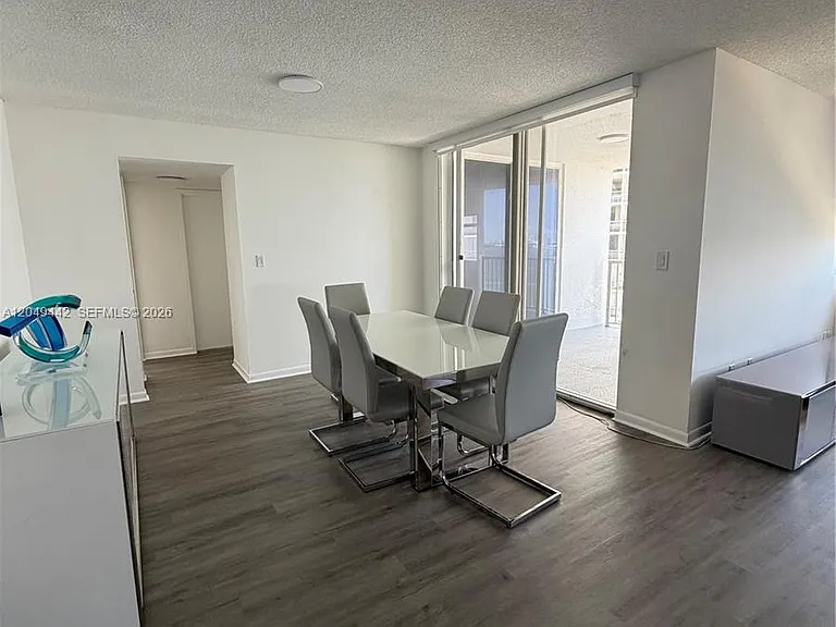 1420 Brickell Bay Dr #1005C — Photo 19