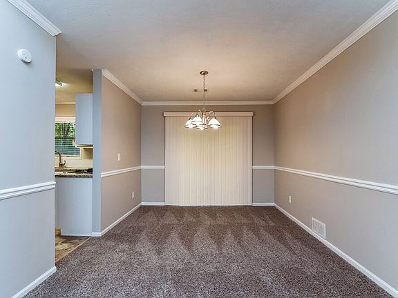 4th image of 5987 Maryjo Ln