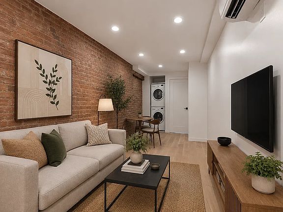 2nd image of 140 Mulberry St Building 3A
