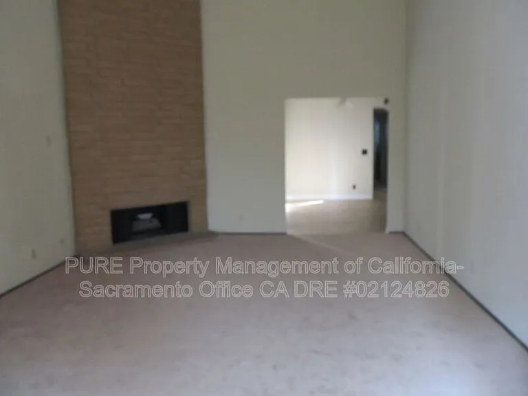 5541 Aspenwood Ct — Photo 2