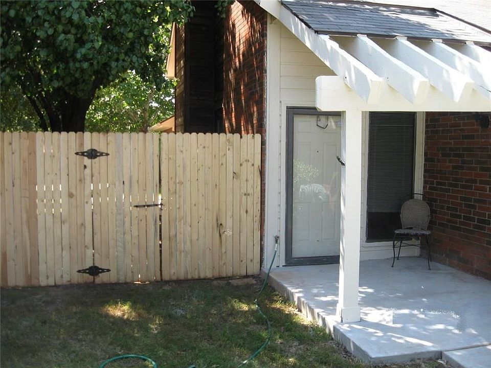2nd image of 2548 Kathy Ct