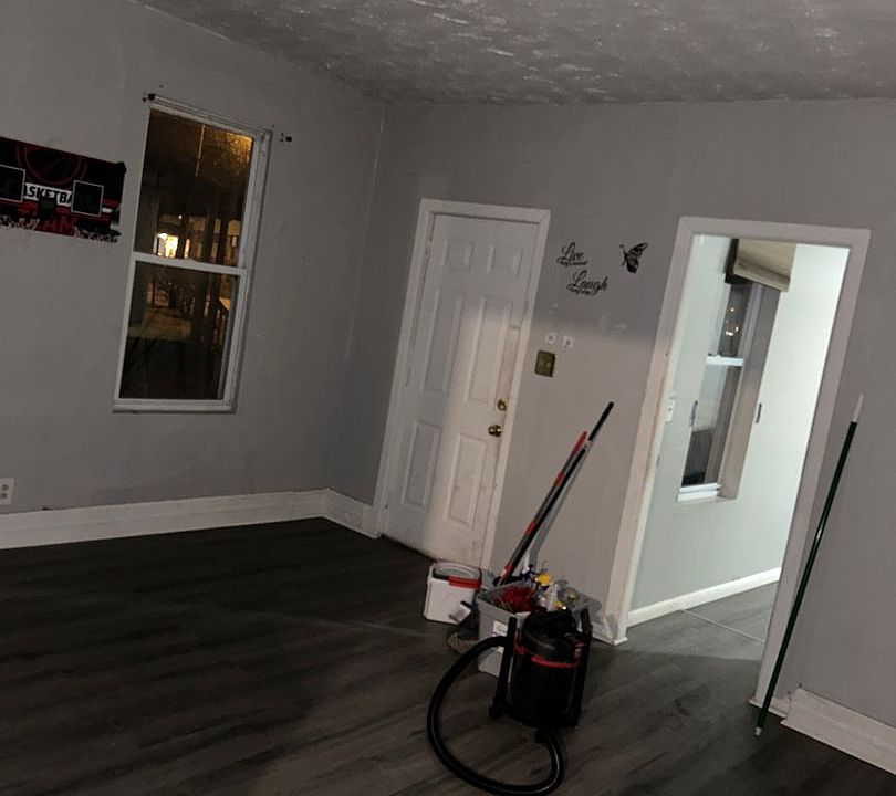 1st image of 5410 Winchester Ave