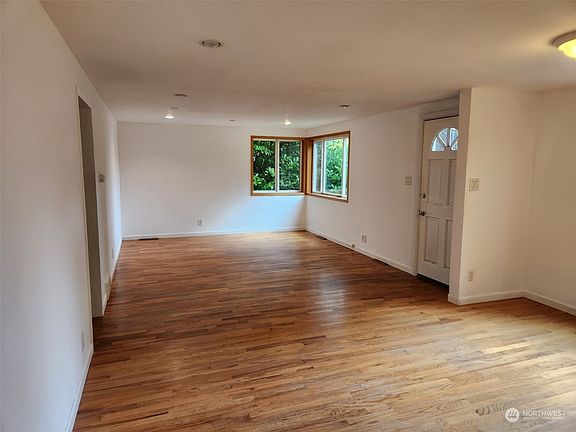 4th image of 3724 W Arsenal Way