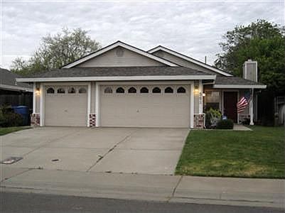 1st image of 563 Regis Dr