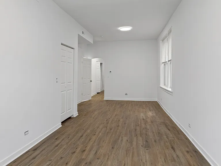 1349 W Taylor St #2F — Photo 11