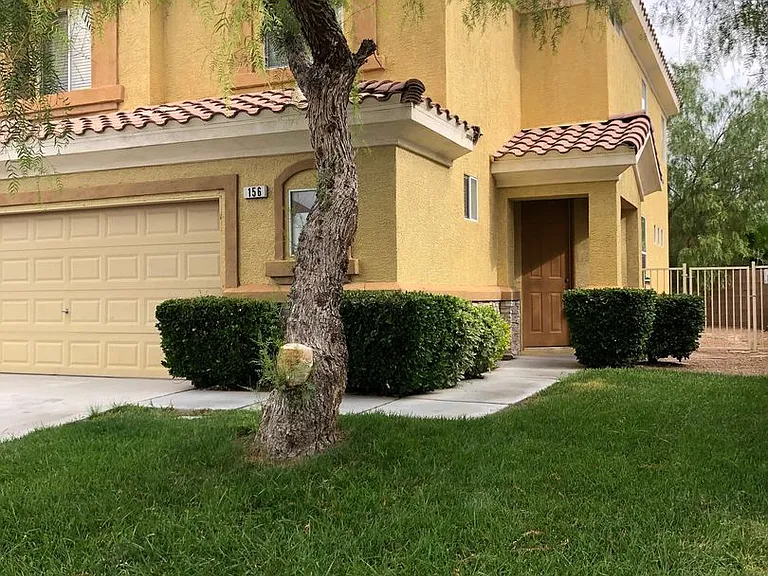156 Duck Hollow Ave — Photo 2