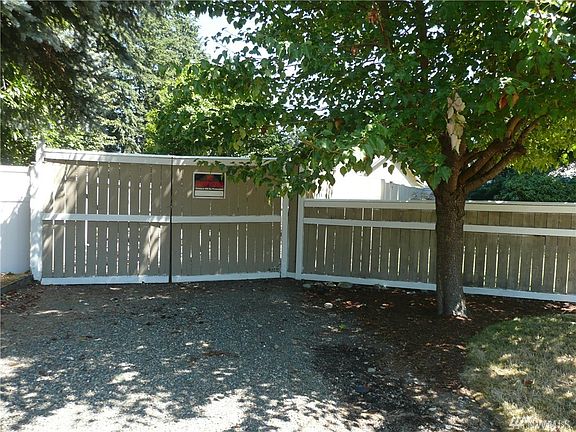 3rd image of 14815 18th Avenue Ct S