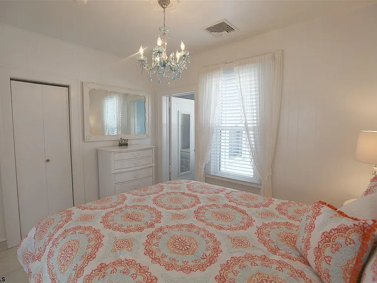 104 N 35th Ave #WINTER — Photo 14