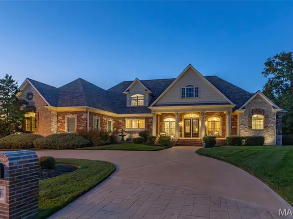 6 Hansen Mnr, Saint Charles, MO 63303