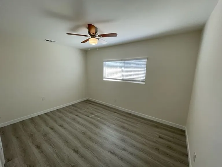 1518 El Sereno Ave — Photo 7