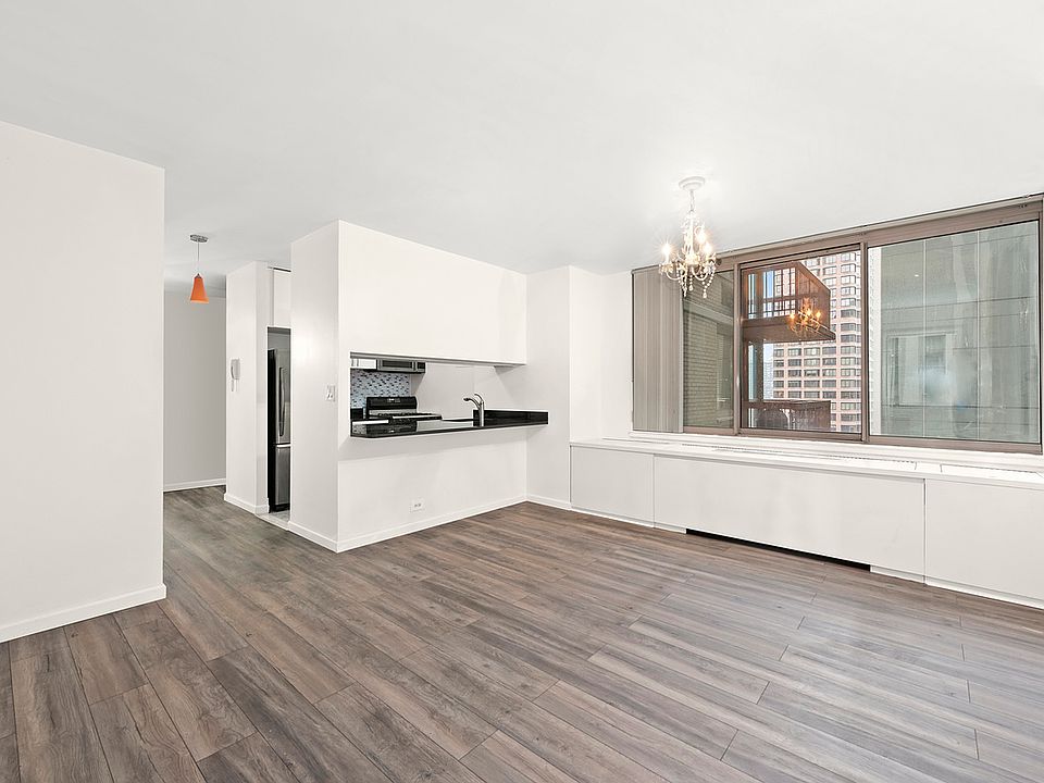 1st image of 235 E 40th St APT 22D