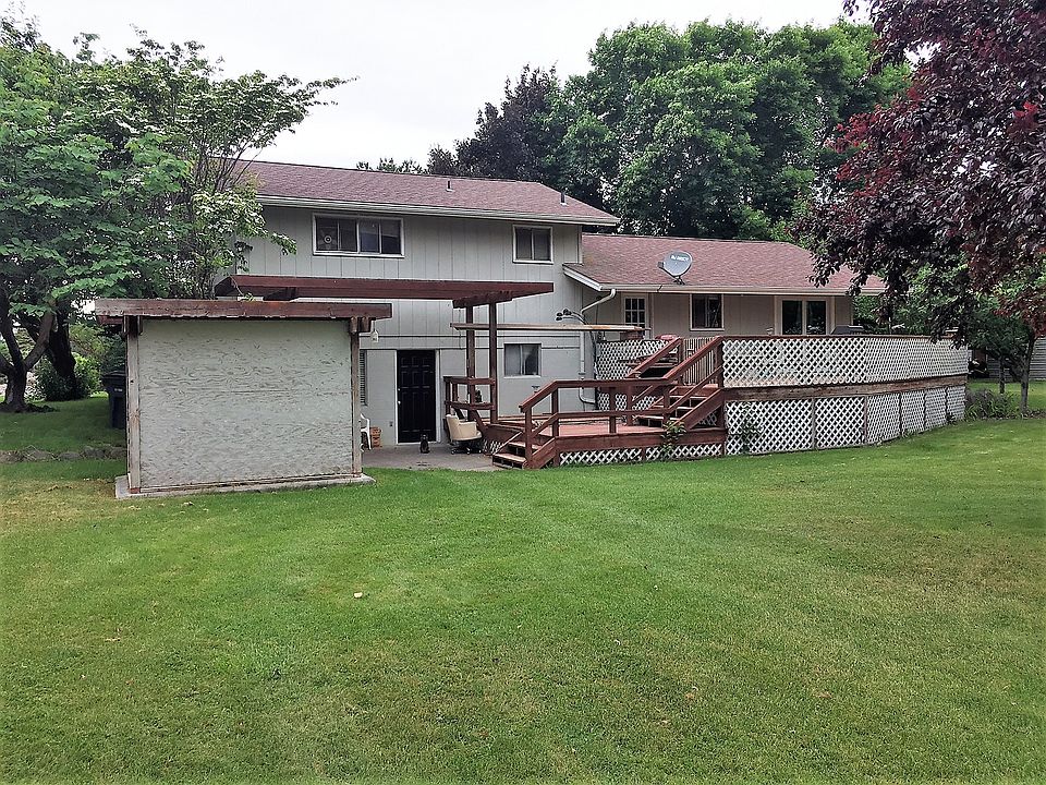 1st image of 865 S Meadowlark Ln