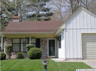 208 Yorktowne Dr, Little Egg Harbor, NJ 08087