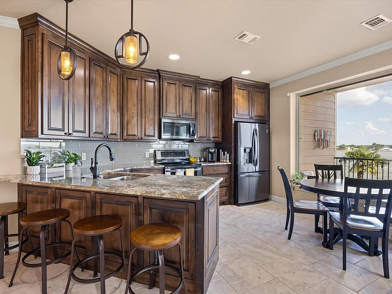 401 E Pearl St #3202 — Photo 12