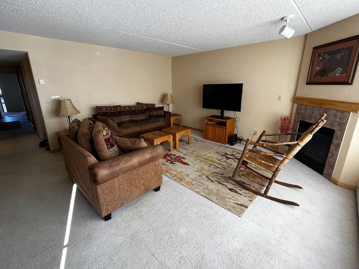 Long Term Rental- Towers at Lakepoint #203 — Photo 4
