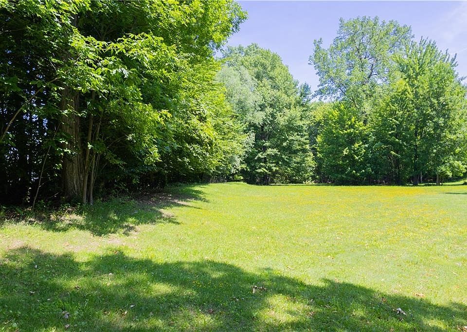 1st image of 934 Friar Tuck Ln #1