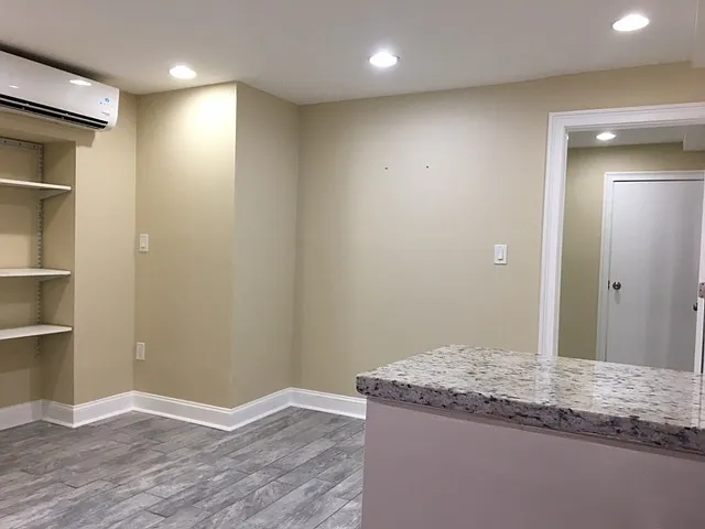 1811 Kalorama Rd NW — Photo 3