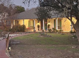 15 Shady Grove Ln, Wimberley, TX 78676