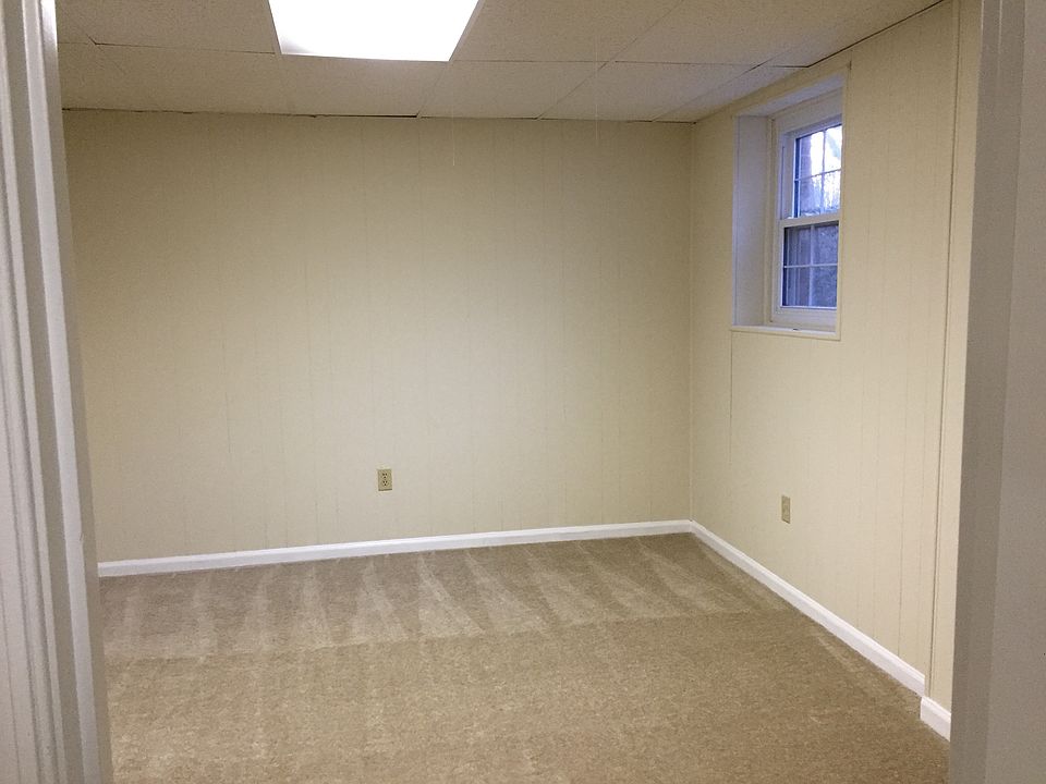 1st image of 36 Little Creek Ln