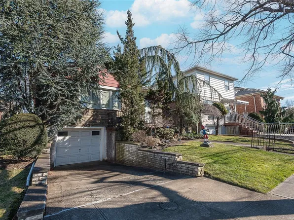 70-11 171st Street, Fresh Meadows, NY 11365