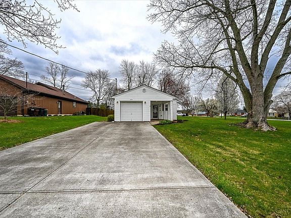 2nd image of 205 Kenec Dr
