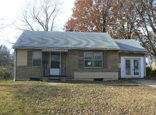 10200 Hillcrest Rd, Kansas City, MO 64134