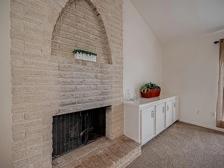 10607 Silkwood Dr — Photo 10