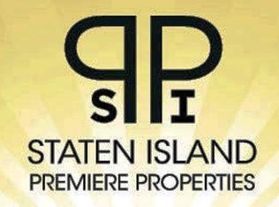 1011 Rathbun Ave, Staten Island, NY 10309