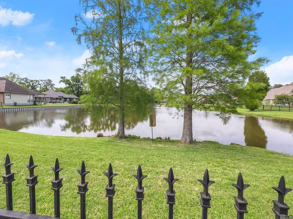 35430 Oak Manor Ave, Geismar, LA 70734