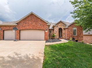 618 N Rockingham Ave, Nixa, MO 65714