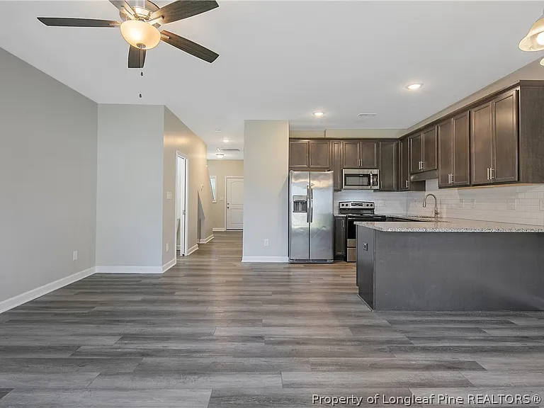 395 Hicks Ave — Photo 15