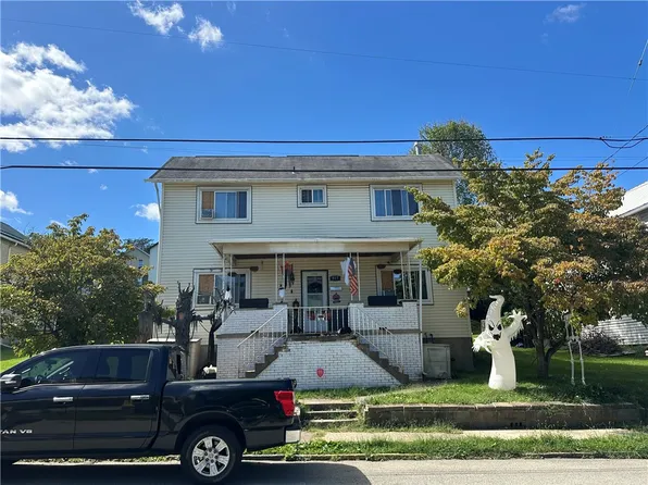 917 Crest Ave, Charleroi, PA 15022