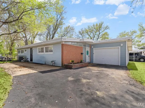 8418 Midwood Ave, Saint Louis, MO 63134