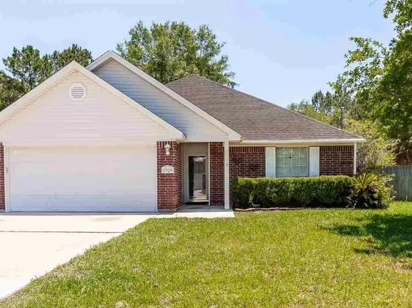 5920 Travis, Lumberton, TX 77657