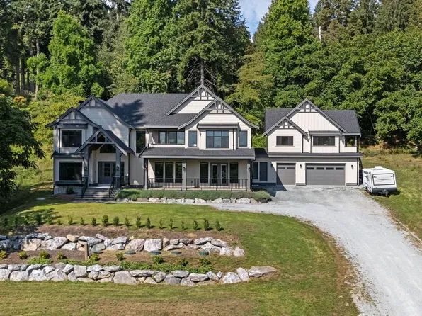 27107 River Rd, Maple Ridge, BC V2W 1M4