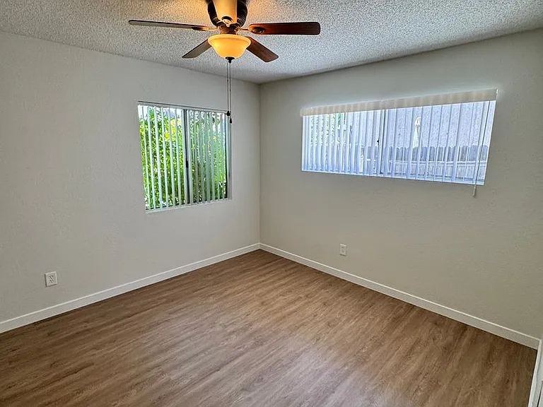 3951 Howard Ave — Photo 18