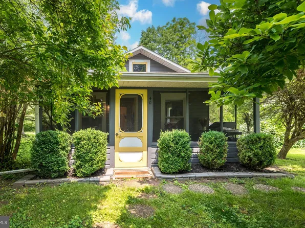 40 Wilfred Ave, Titusville, NJ 08560