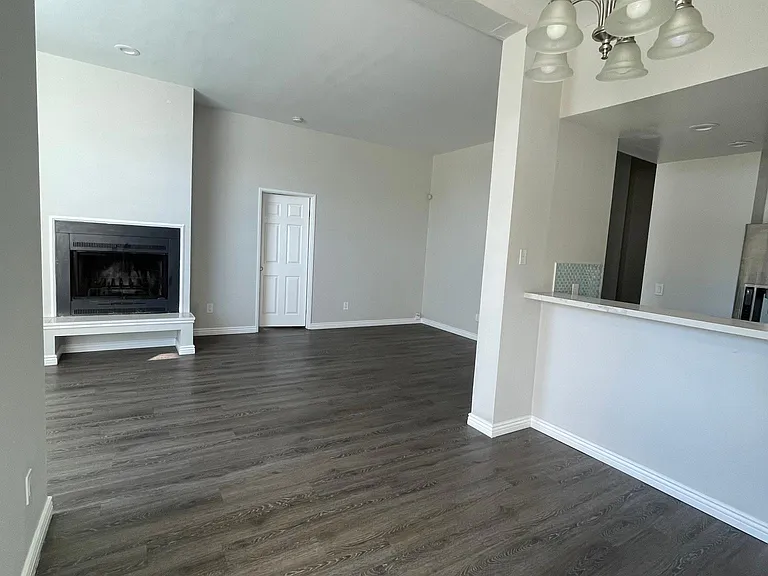 270 Dahlia Ave #10 — Photo 17