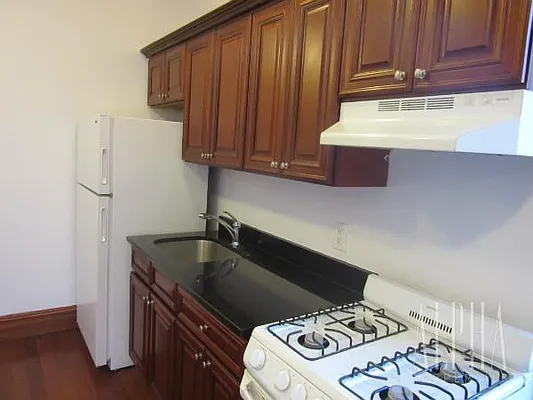 Rented by Alpha Properties NYC I LLC | media 48