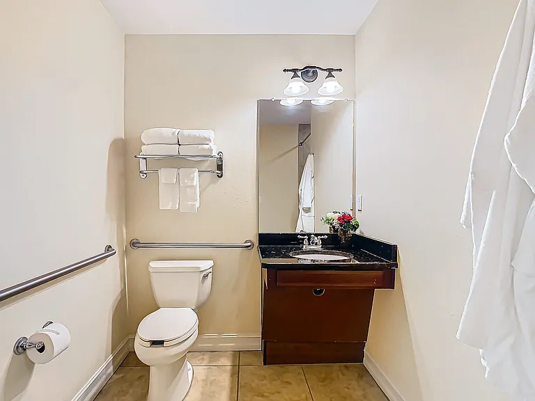 13941 Clubhouse Dr #106 — Photo 13