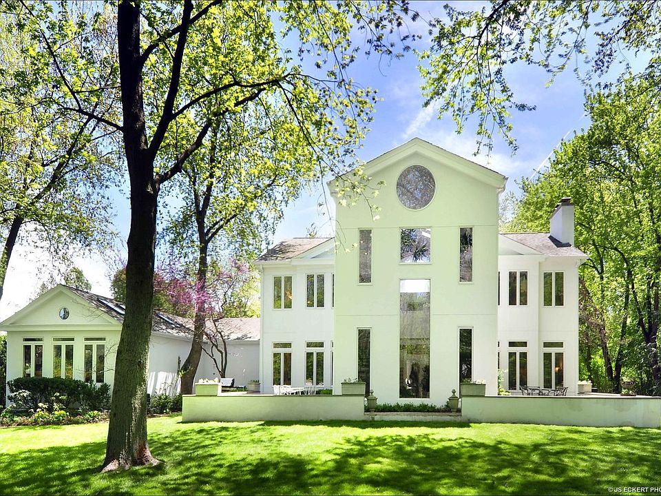 For Sale: 790 West Deerpath, Lake Forest, Illinois 60045