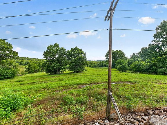 3rd image of 000 N Farm Road 53