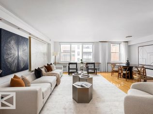 207 E 74th St #8M, New York, NY