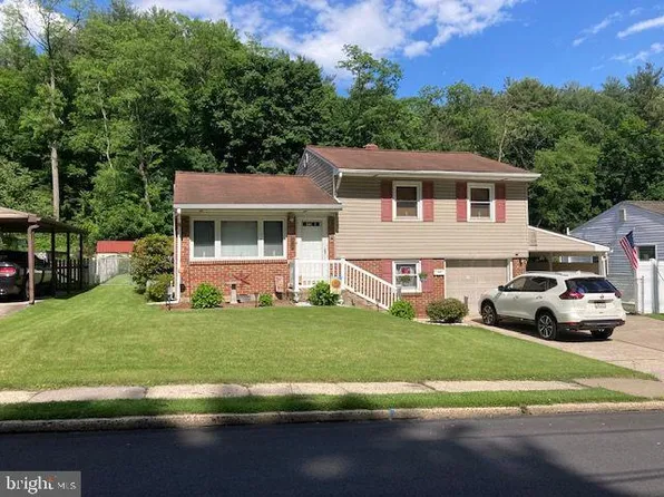 116 Anderson St, Pottsville, PA 17901